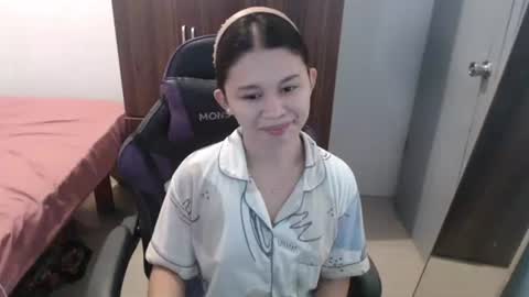 sweet_cassyxx online show from February 2026 05:03:01 AM