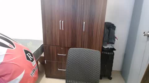 sweet_cassyxx online show from March 2026 01:38:01 PM