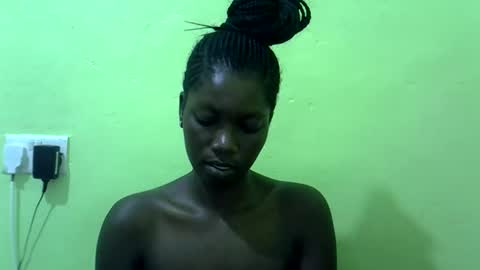 sweet_cherie1 online show from February 2026 02:02:01 PM