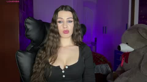 Snapshot of sweet_cherry_n chatting on March 2026 06:11:02 PM Sweet Cherry online show from March 2026 06:11:02 PM