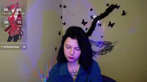 Snapshot of sweet_cherryg chatting on January 2025 04:38:01 PM Ivy online show from January 2025 04:38:01 PM