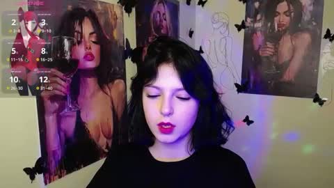 Snapshot of sweet_cherryg chatting on February 2025 02:00:01 PM Ivy online show from February 2025 02:00:01 PM