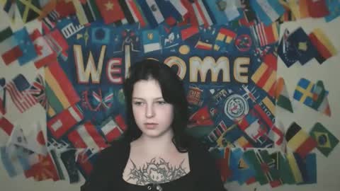 Snapshot of sweet_cherryg chatting on September 2025 12:09:01 PM Ivy online show from September 2025 12:09:01 PM