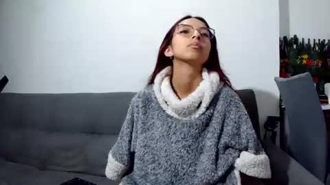 Snapshot of sweet_cum8 chatting on August 2026 10:12:02 PM Sweet cum online show from August 2026 10:12:02 PM