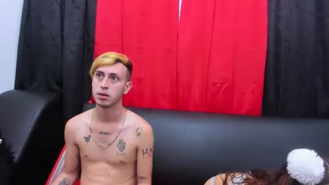 sweet_diamond__ online show from March 2026 04:50:01 AM