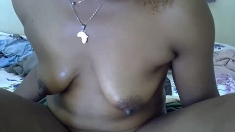 Snapshot of sweet_dori33 chatting on June 2026 11:21:01 PM sweet_dori33 online show from June 2026 11:21:01 PM