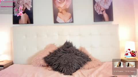 Snapshot of sweet_dreamses chatting on December 2024 12:19:01 PM Kendra online show from December 2024 12:19:01 PM