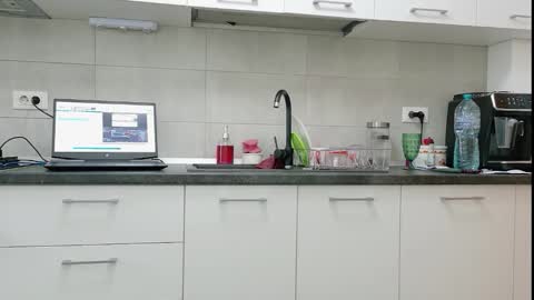 Snapshot of sweet_ella chatting on February 2026 06:51:02 AM online show from February 2026 06:51:02 AM