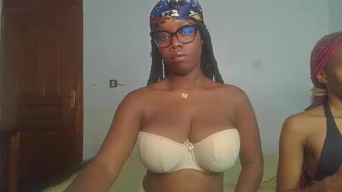 sweet_ella6 online show from April 2026 09:37:01 PM
