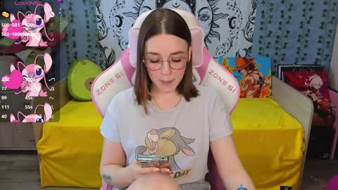 Alice online show from February 2025 03:10:02 AM