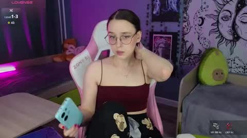 Alice online show from February 2026 03:26:01 AM