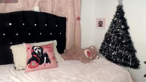 Snapshot of sweet_hannaah chatting on December 2025 09:07:01 AM Hannah online show from December 2025 09:07:01 AM