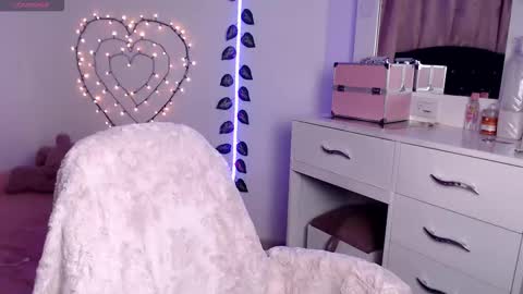 Snapshot of sweet_hannaah chatting on March 2026 11:13:01 AM Hannah online show from March 2026 11:13:01 AM