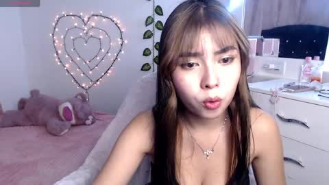 Snapshot of sweet_hannaah chatting on April 2026 04:46:01 AM Hannah online show from April 2026 04:46:01 AM