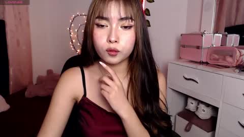 Snapshot of sweet_hannaah chatting on April 2026 02:44:02 AM Hannah online show from April 2026 02:44:02 AM