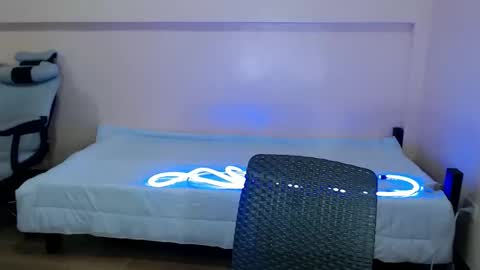 sophia daisy  online show from October 2025 11:05:01 PM