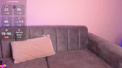 Nella online show from December 2025 12:22:01 PM