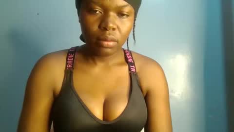 Snapshot of sweet_jamiie chatting on October 2025 09:12:02 PM jay online show from October 2025 09:12:02 PM