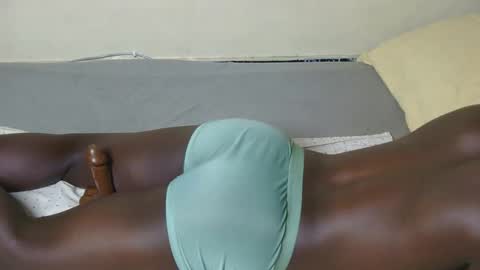 moha AND roy online show from October 2025 03:33:02 PM