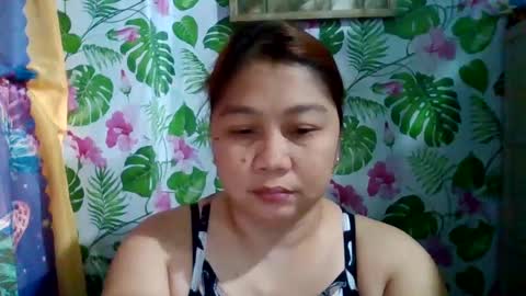 sweet_kayley online show from December 2024 02:44:02 AM
