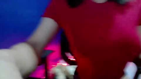 Snapshot of sweet_like_angel143 chatting on May 2026 01:54:02 AM angie online show from May 2026 01:54:02 AM
