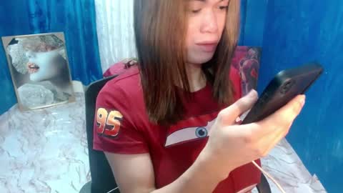 Snapshot of sweet_like_angel143 chatting on July 2026 10:18:01 AM angie online show from July 2026 10:18:01 AM