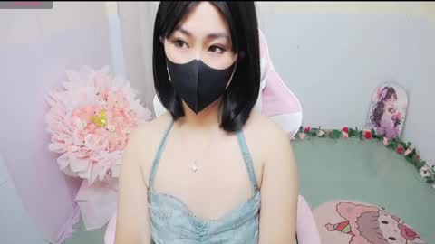 Snapshot of sweet_lily0 chatting on April 2026 11:20:02 PM Lily online show from April 2026 11:20:02 PM