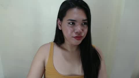 Snapshot of sweet_love52 chatting on January 2025 03:53:01 AM Hello im Lovely Hera youre Pleasure online show from January 2025 03:53:01 AM