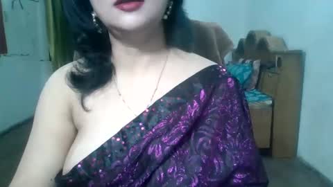 Snapshot of sweet_manisha chatting on March 2025 05:51:01 AM sweet_manisha online show from March 2025 05:51:01 AM
