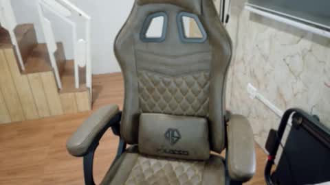 cheeky Bum07 online show from October 2025 10:21:02 PM