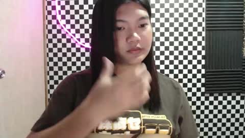 Snapshot of sweet_mary_onboard chatting on April 2026 02:40:02 PM sweet_mary_onboard online show from April 2026 02:40:02 PM