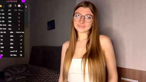 Snapshot of sweet_meaw chatting on April 2026 03:56:01 AM Michelle online show from April 2026 03:56:01 AM