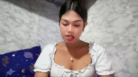 Snapshot of sweet_melonxxx chatting on April 2026 08:18:01 PM Melon online show from April 2026 08:18:01 PM