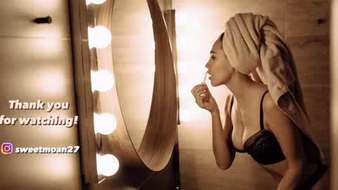 Snapshot of sweet_moan chatting on February 2025 06:51:01 AM Dana online show from February 2025 06:51:01 AM