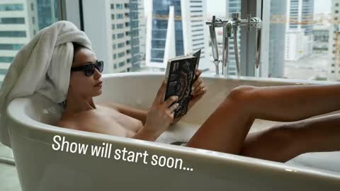 Snapshot of sweet_moan chatting on April 2026 09:51:02 AM Dana online show from April 2026 09:51:02 AM