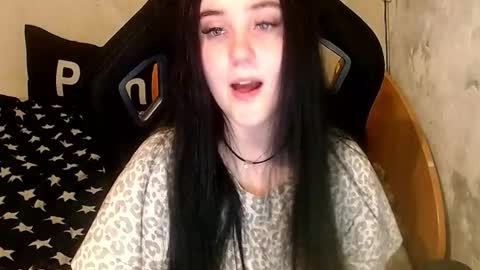 sweet_my_dream online show from February 2026 02:11:02 PM