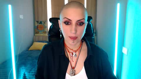 sweet_n_strong online show from March 2026 11:38:01 AM