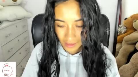 Snapshot of sweet_nhaomy chatting on September 2025 02:51:01 PM Nhaomy online show from September 2025 02:51:01 PM