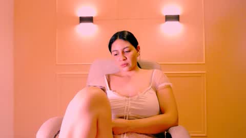 Snapshot of sweet_of_venus chatting on May 2026 03:48:01 AM My name is Catalina. Please say hello I like to chat with you. If you have requests please use tip online show from May 2026 03:48:01 AM