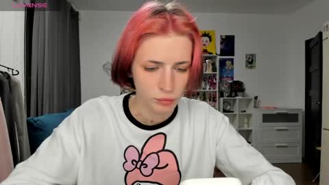 Snapshot of sweet_peach__ chatting on March 2026 06:33:01 PM kira online show from March 2026 06:33:01 PM