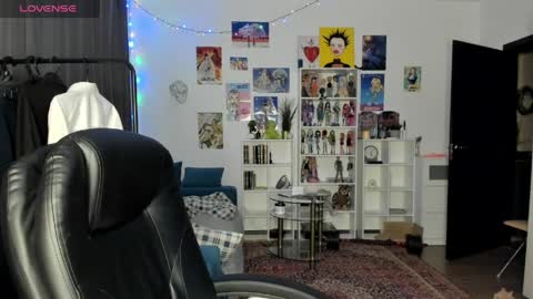 Snapshot of sweet_peach__ chatting on April 2026 03:23:01 PM kira online show from April 2026 03:23:01 PM