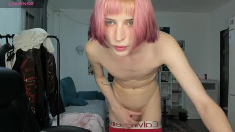 Snapshot of sweet_peach__ chatting on April 2026 07:29:02 PM kira online show from April 2026 07:29:02 PM