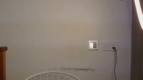 sweet peachy online show from April 2026 12:11:02 AM