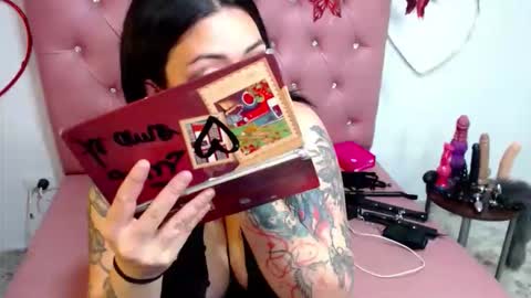 sweet_poison_666 online show from February 2026 10:35:02 PM