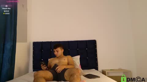 Snapshot of sweet_poisonx chatting on May 2026 03:19:02 PM sweet_poisonx online show from May 2026 03:19:02 PM