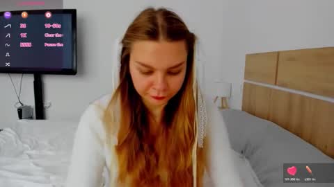 Sabina online show from April 2026 06:22:02 AM