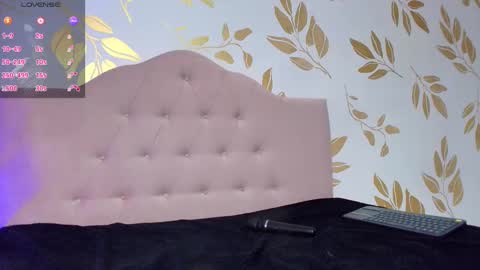 Sammy Lauren online show from February 2025 06:50:02 AM