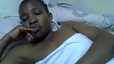 Snapshot of sweet_shari chatting on October 2025 11:46:02 PM Princess shari online show from October 2025 11:46:02 PM