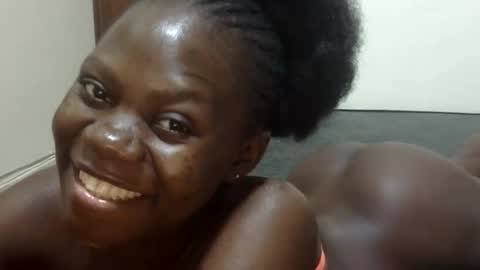 Sharon online show from November 2025 10:32:02 PM