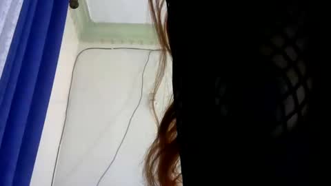 sweet_strawberina online show from June 2026 10:38:01 AM